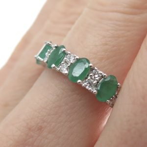Sterling Silver Emerald & Diamond Accent Band – Oval-Cut Stones (Size 7)