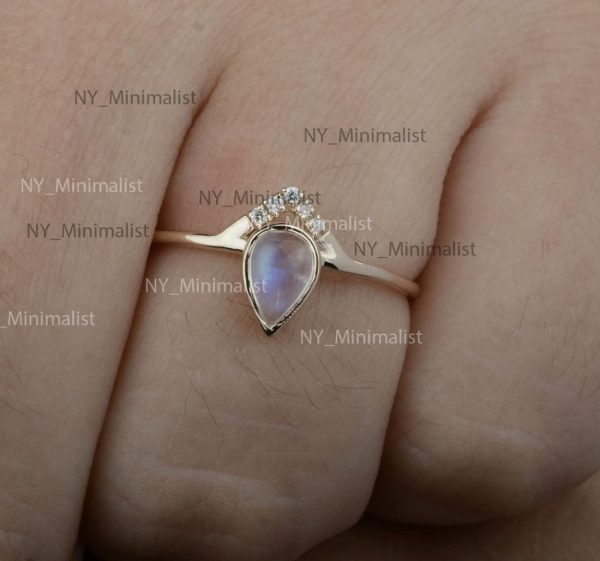 14K Yellow Gold Rainbow Moonstone & Diamond Cluster Ring – Pear Cut Fine Jewelry - Image 7