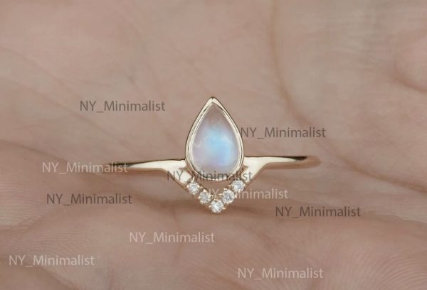 14K Yellow Gold Rainbow Moonstone & Diamond Cluster Ring – Pear Cut Fine Jewelry - Image 10